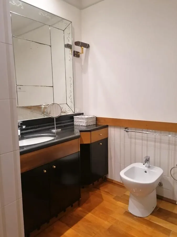Le Finestre Sugli Ulivi Apartment Desenzano del Garda