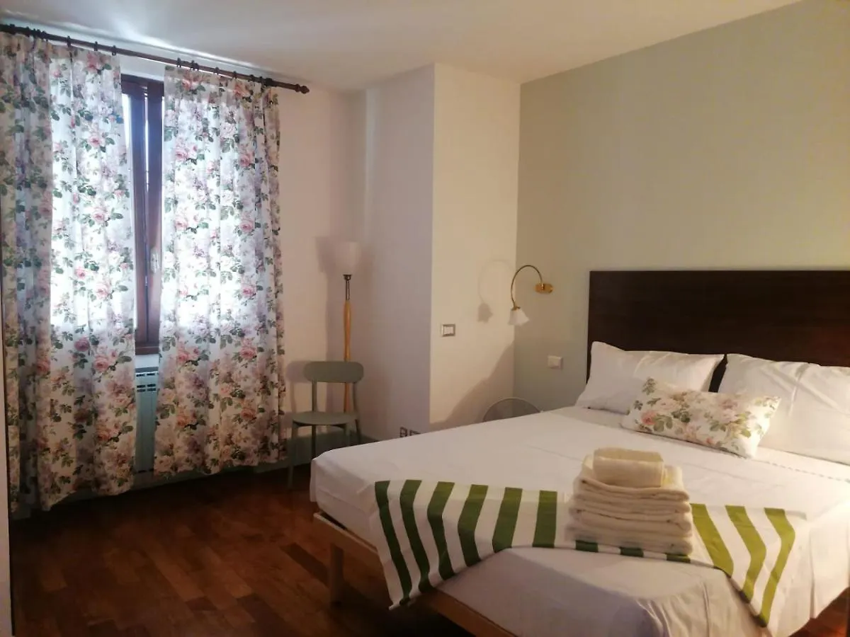 Le Finestre Sugli Ulivi Apartment Desenzano del Garda