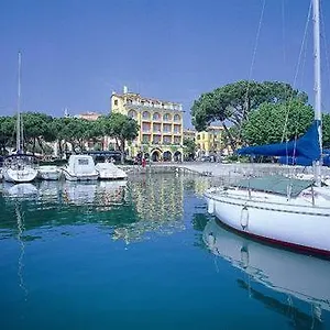 Vittorio Hotel