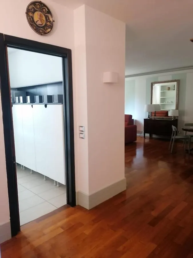 Le Finestre Sugli Ulivi Apartment Desenzano del Garda 0*,  Italy